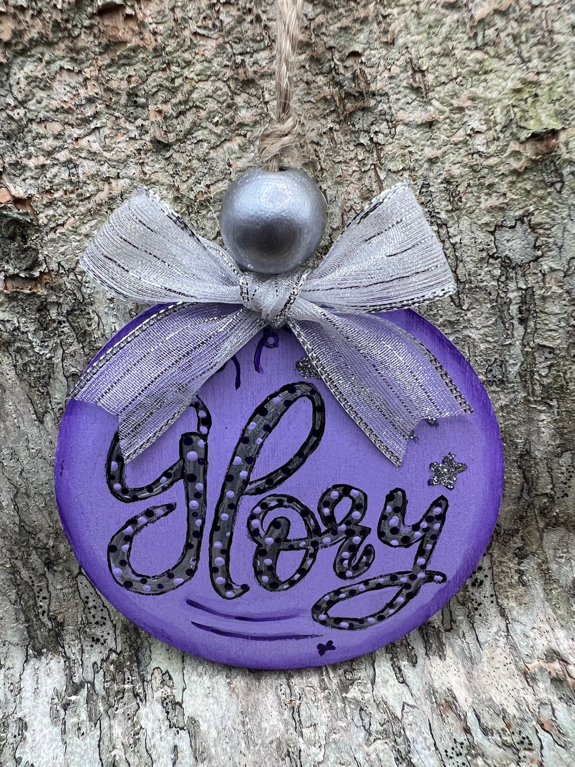 hand painted 3&quot; Wooden Disc Ornament