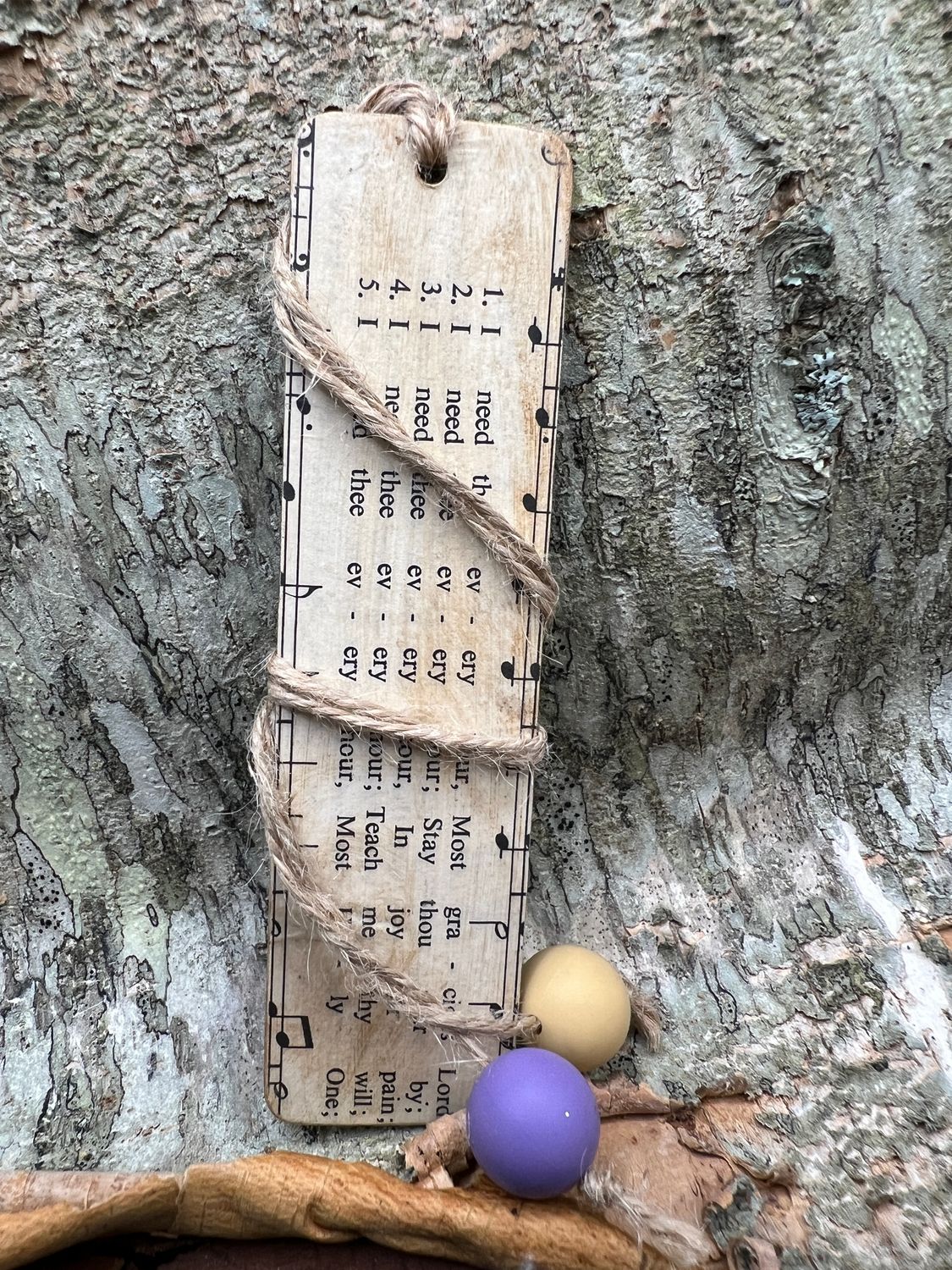 Hymn Wooden Bookmark with beads