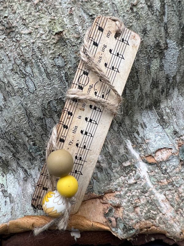 Hymn Wooden Bookmark with beads