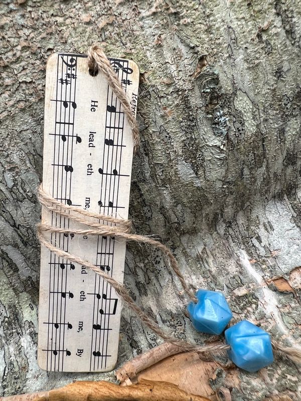 Hymn Wooden Bookmark with beads