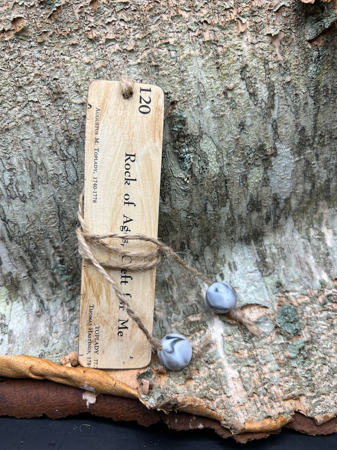 Hymn Wooden Bookmark with beads