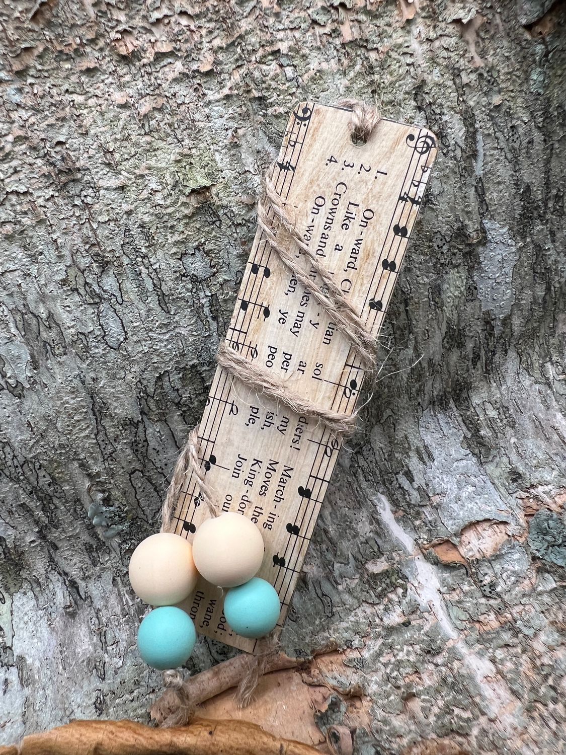 Hymn Wooden Bookmark with beads