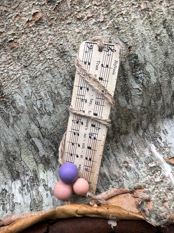 Hymn Wooden Bookmark with beads