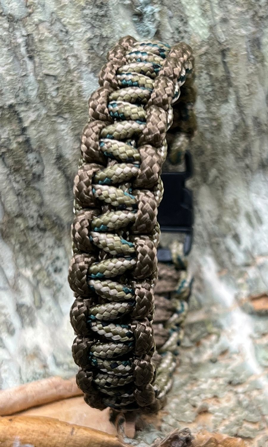 Paracord Bracelet 8&quot;