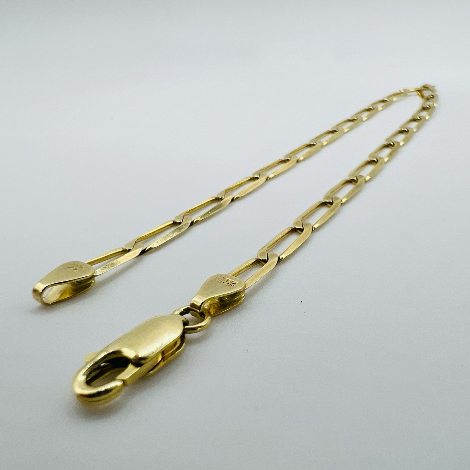 Pulsera Inglesa lisa 4&#39; 14k