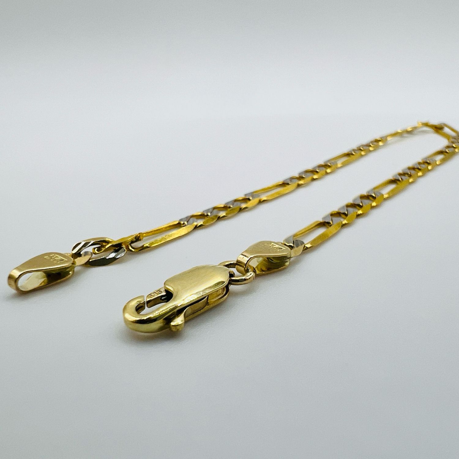 Pulsera cartier diamantada 4&#39; 14k