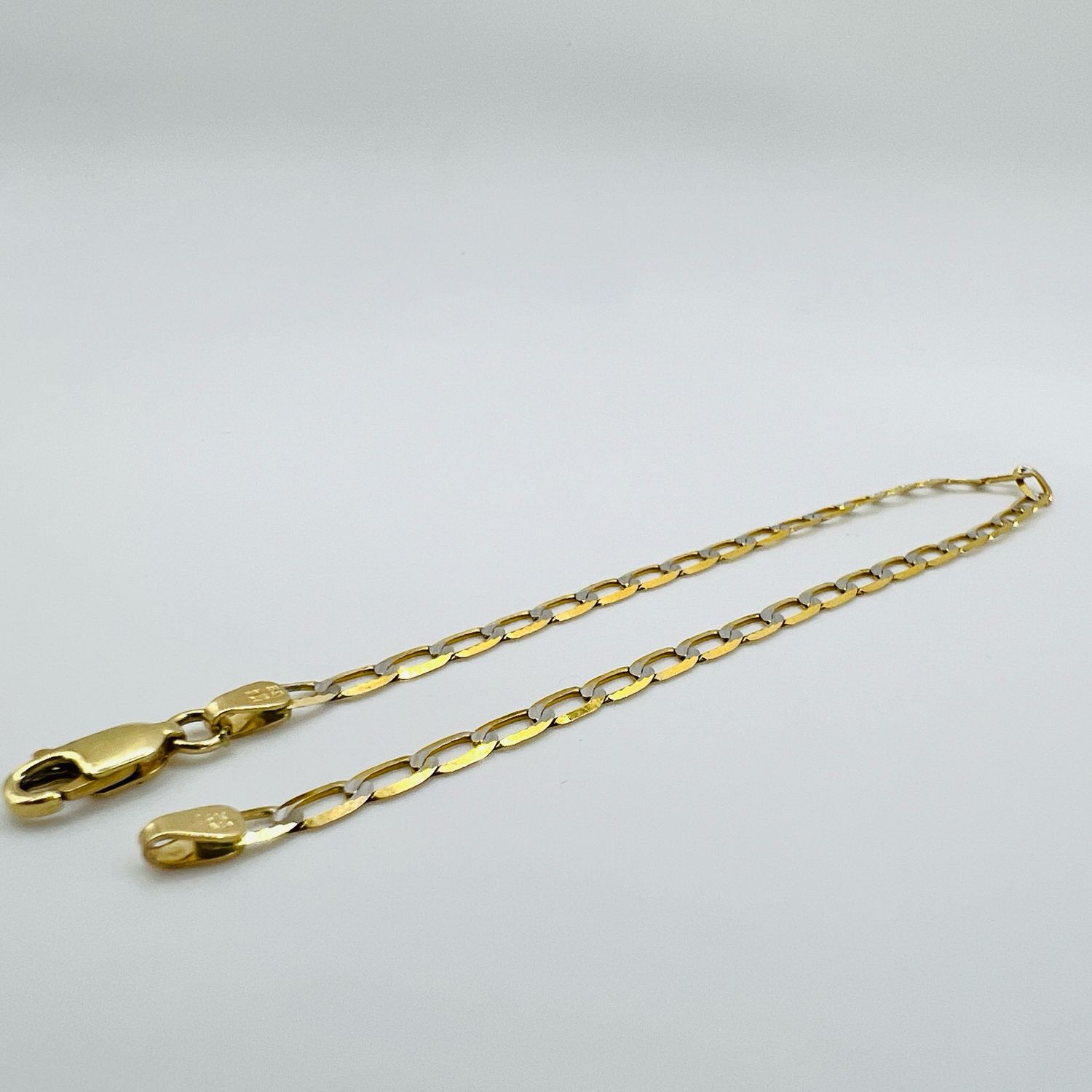 Pulsera Inglesa diamantada 3&#39; 14k