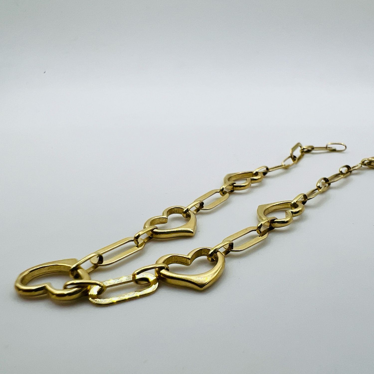 Pulsera corazones TIFF 14k