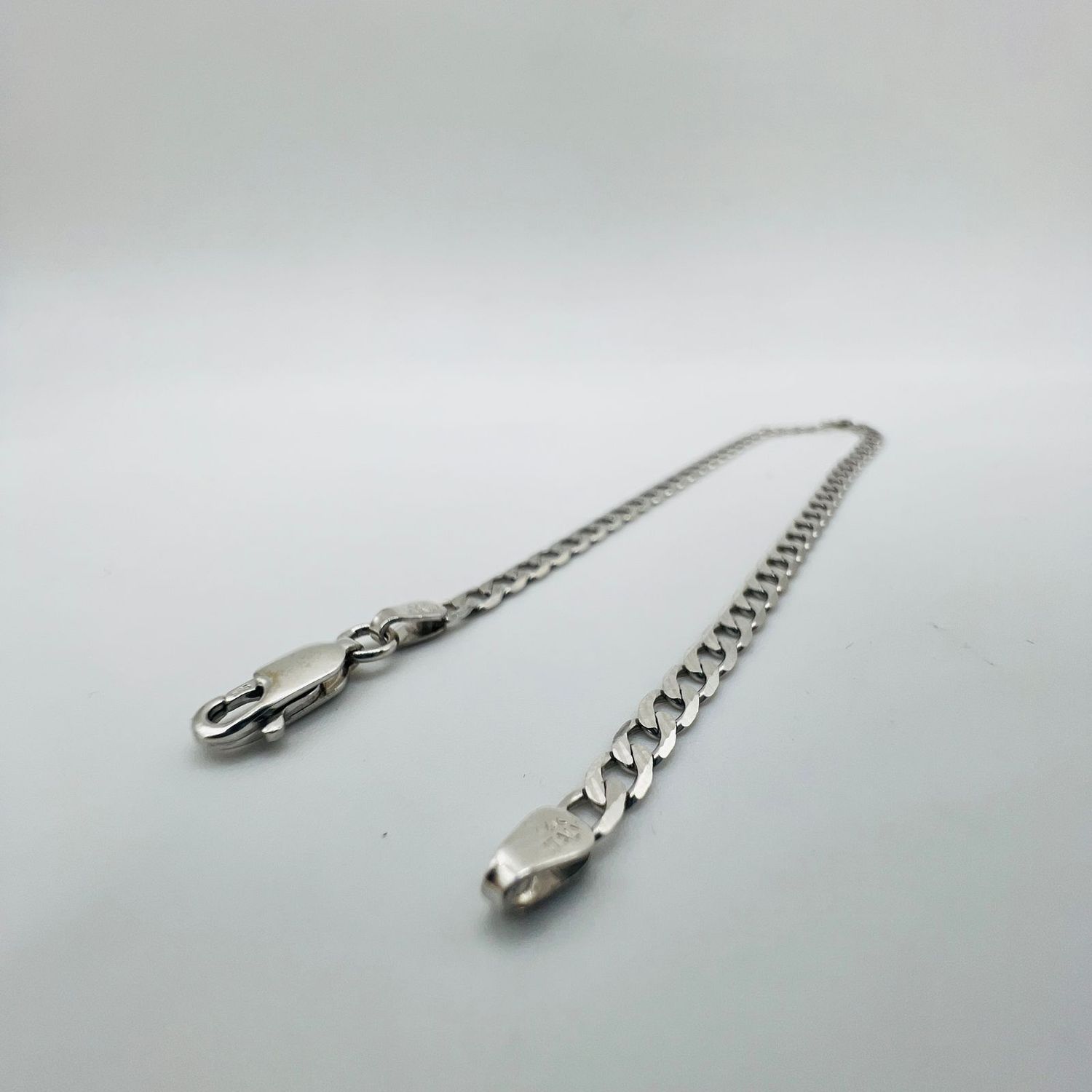 Pulsera barbada oro blanco 14k