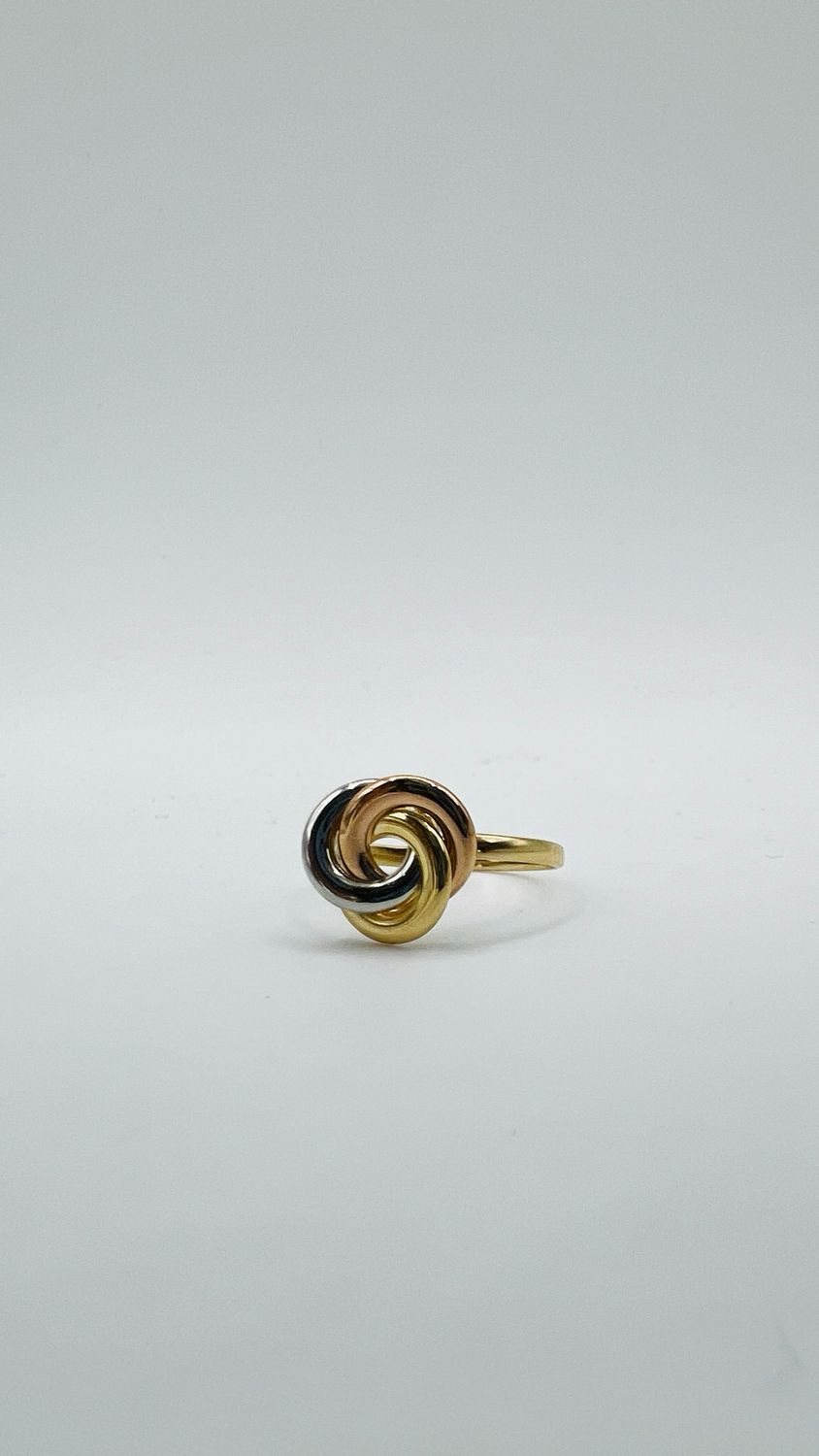 Anillo nudo florentino 10k