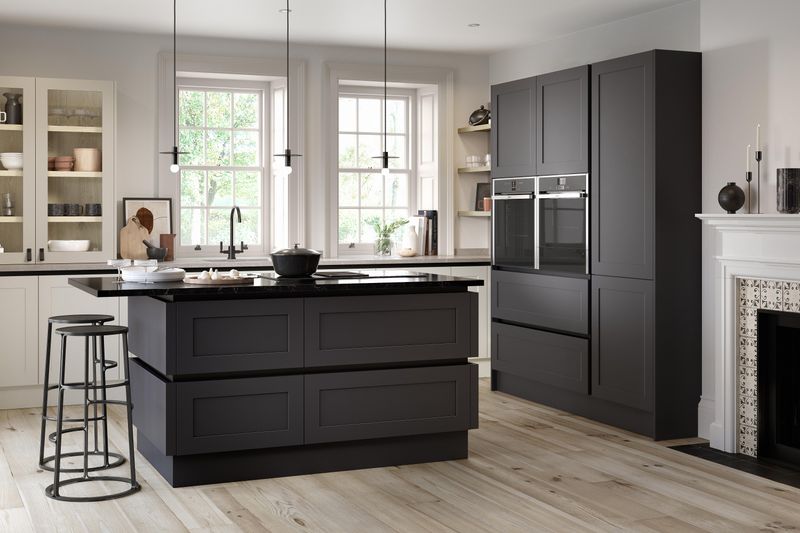 Hunton Handle-Less - Price Group 5