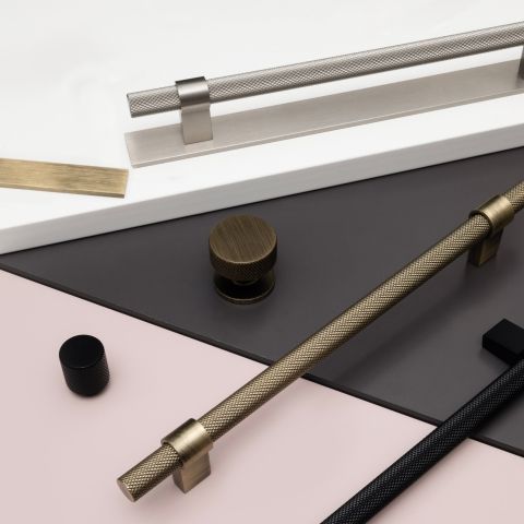 Knurled Collection