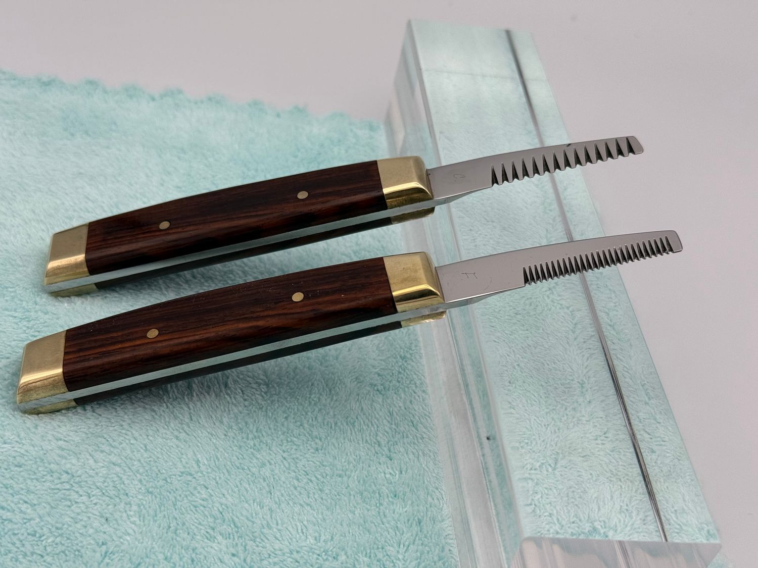 Pearson Rosewood Stripping Knives