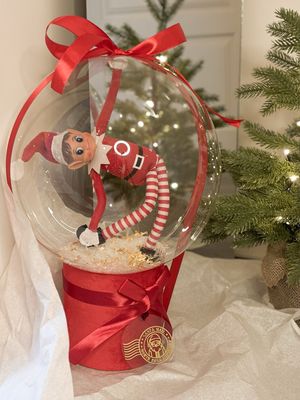 Dovana balione - Išdykęs Kalėdų elfas