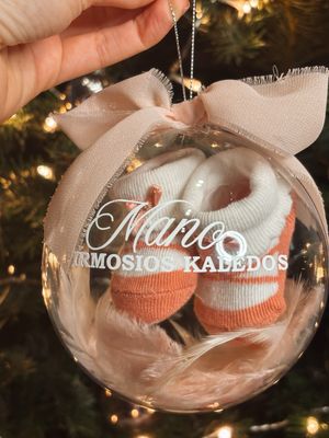 Personalizuotas Kalėdinis žaisliukas su tapukais - Mano pirmosios Kalėdos - PINK