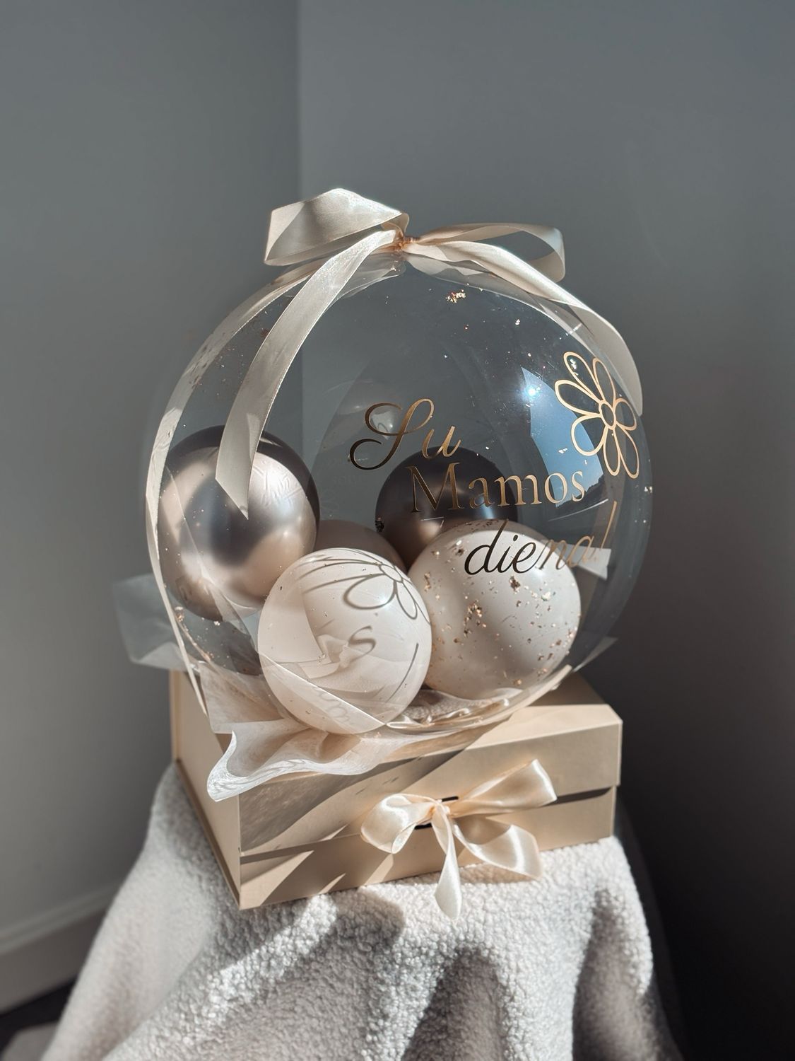 Personalizuotas balionas su dovanų dėžute - Cream love