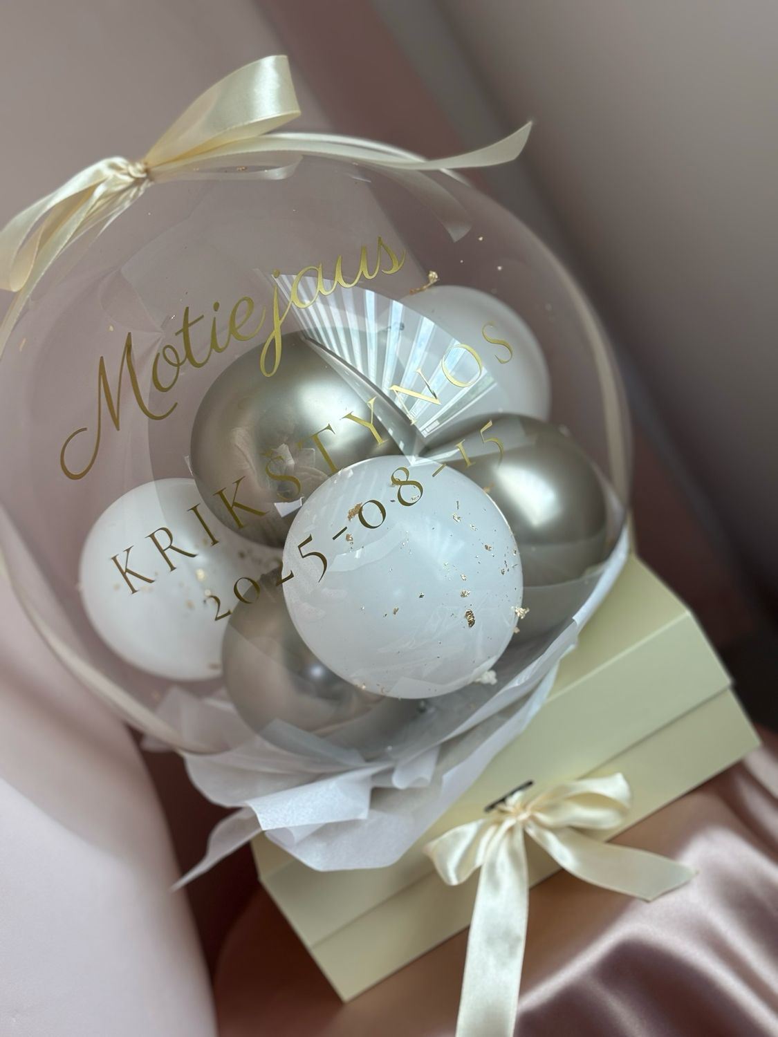 Personalizuotas balionas su dovanų dėžute - Cream love