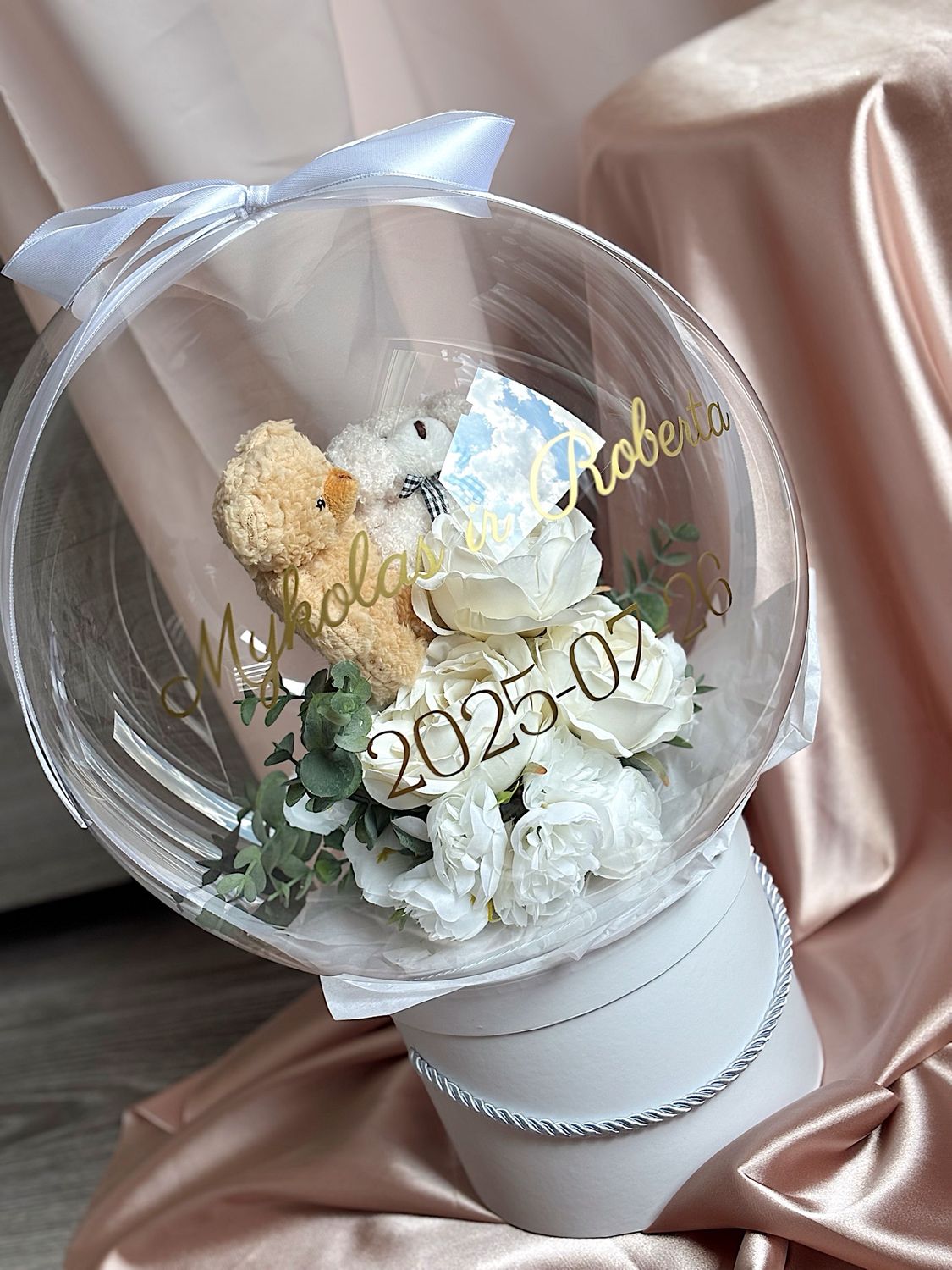 Personalizuota dovana balione - Meilės meškučiai