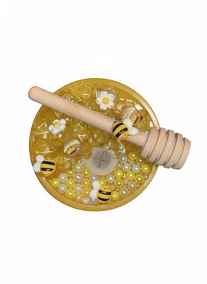 The "Hundred Acre" Honey Drip Snow Globe Cup​