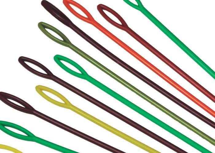 WEAVING NEEDLES