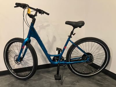 USED - Specialized Roll Step-Thru  Recreational Bike
