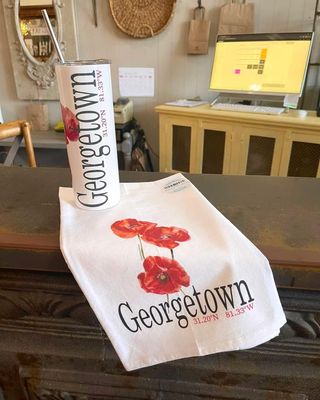 Georgetown Poppy tumblr w/ straw- 20oz