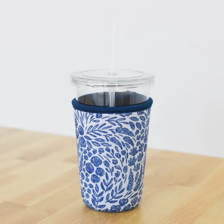 Blue &amp; White Flower Drink Sleeve Large