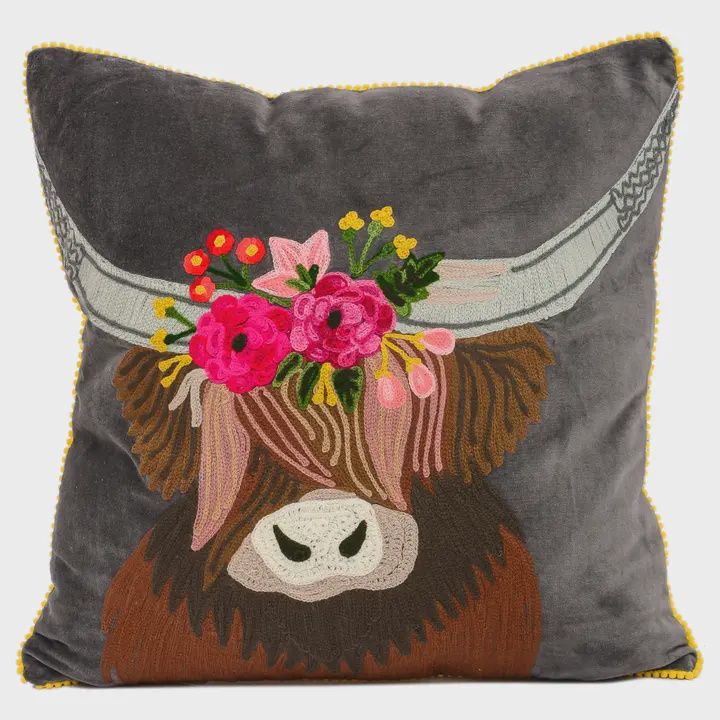 Smooth Highland Cow Pillow- 18x18&quot;