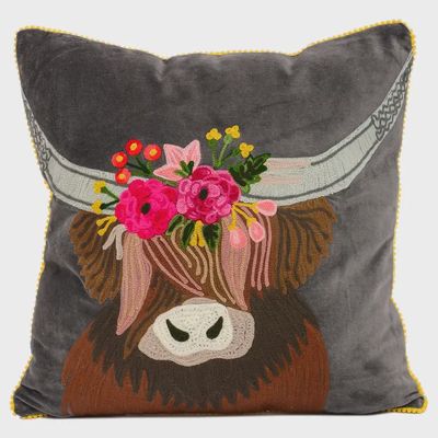 Smooth Highland Cow Pillow- 18x18&quot;