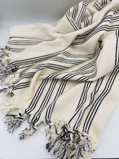 Turkish Picnic Throw Blanket, Colour: Black &amp; White