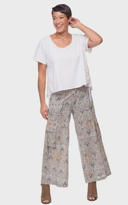 Gwyneth Pullover Top
