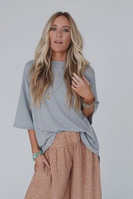 Must Have Low Tee- Heather Gray
