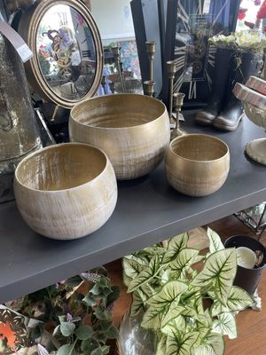 Gold Metal Whitewashed Bowl