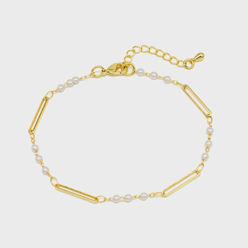 Dainty Gold Paper Clip &amp; Pearl Bracelet