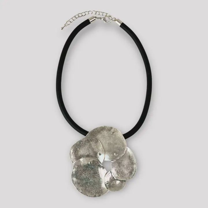 Bolt Flower Necklace, Colour: Silver