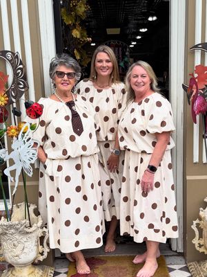 Polka Dot Blouse w. Pleated Front