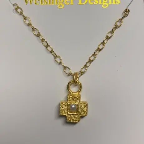 Filigree Cross Pearl 18K Necklace