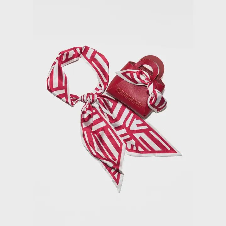 Game Day Accessory Red &amp; White Bag w. Scarf