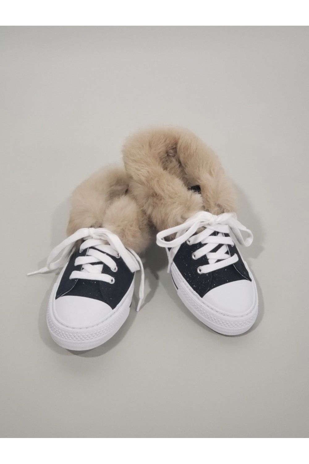 Furneakers, Colour: Black, Size: Size 7