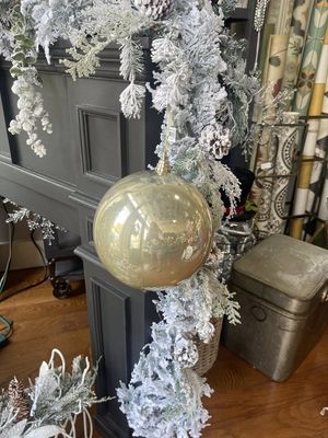 200MM Seamless Plastic Champagne Ball Ornament
