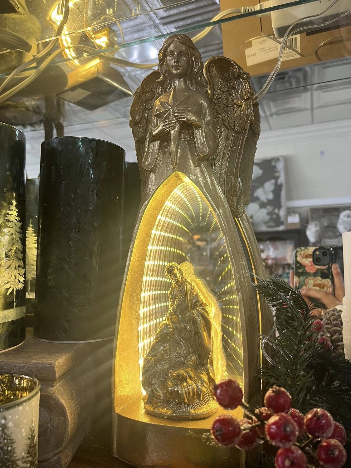 Angel Infinity w. Holy Family Ekko Light