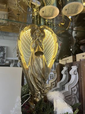 Angel w. Ekkolight Wings