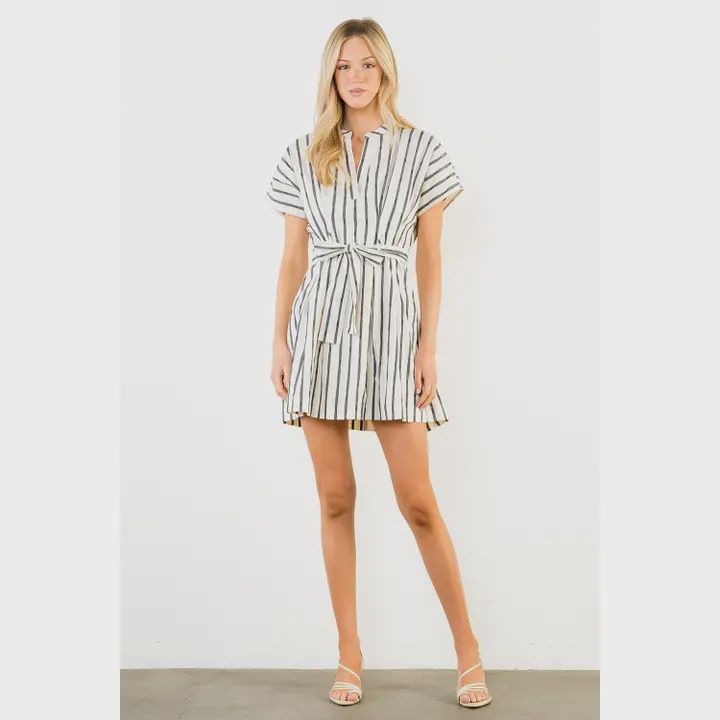 Short Sleeve Black &amp; White Dress, Size: XS