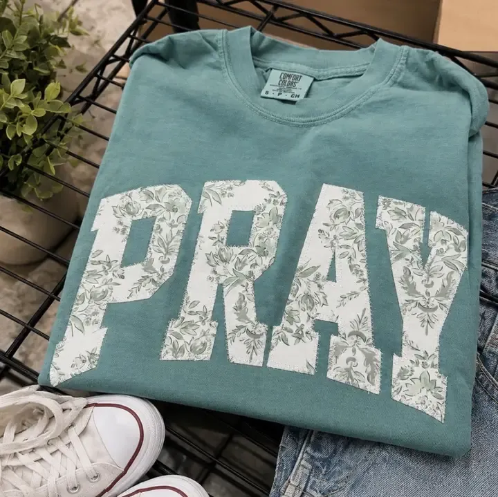 Pray T Shirt, Size: S