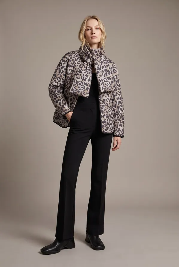 Leopard Puffer Jacket w/Scarf, Size: Sm