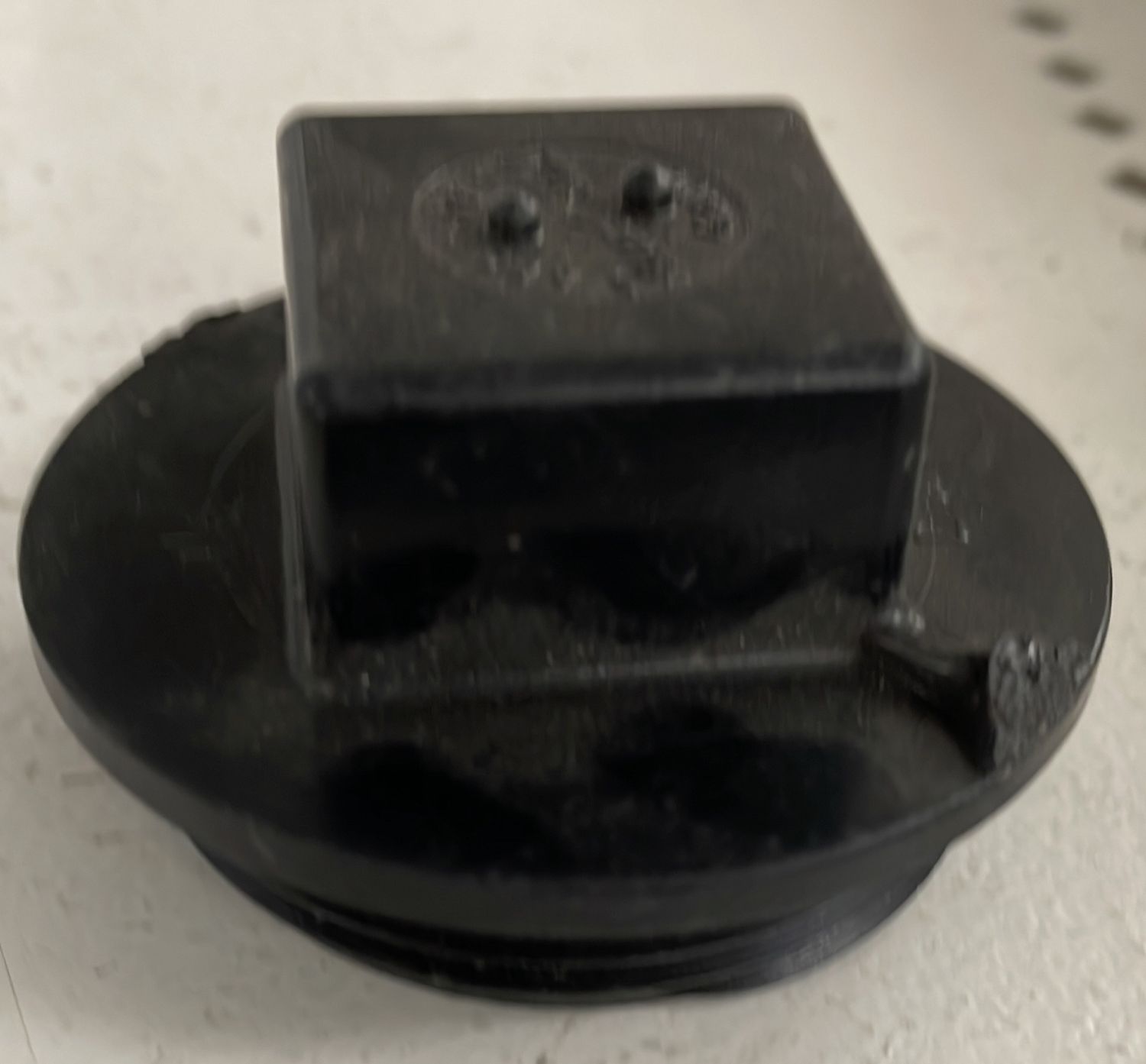 ABS THREADED PLUG 11/4