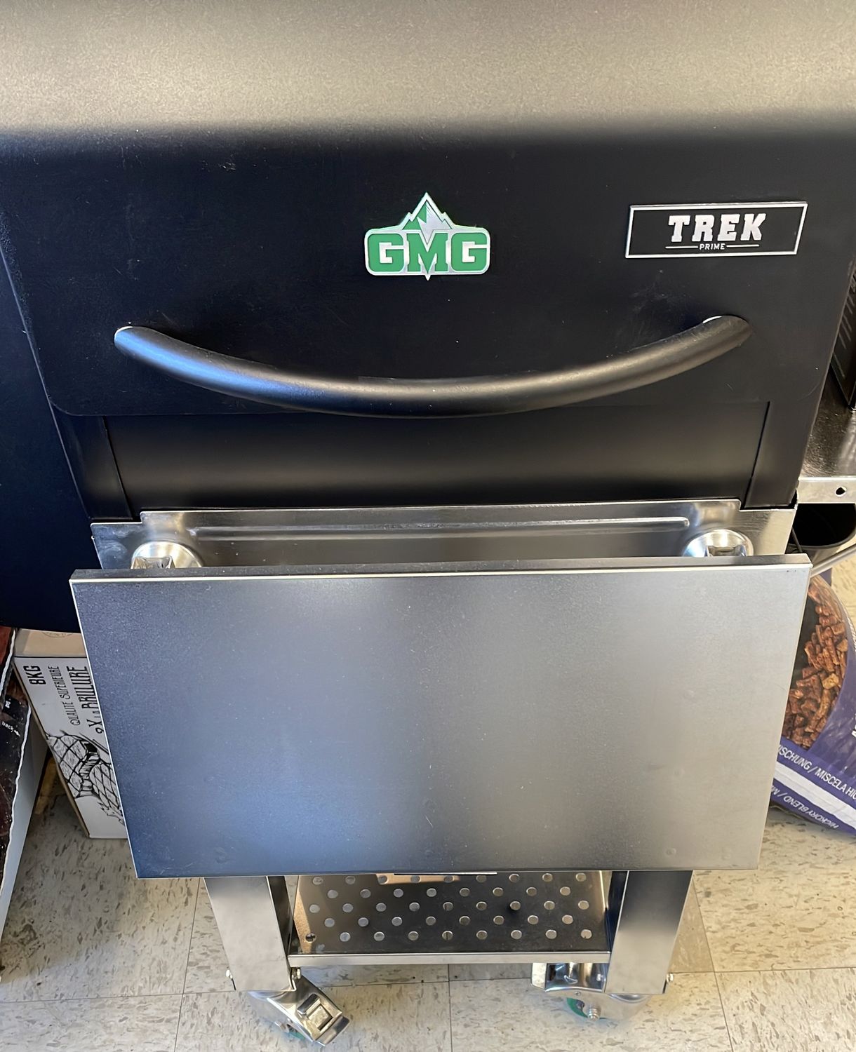 "GMG DAVY TREK SERIES PORTABLE, FORMELY DAVY CROCKETT GREEN MOUNTAIN"