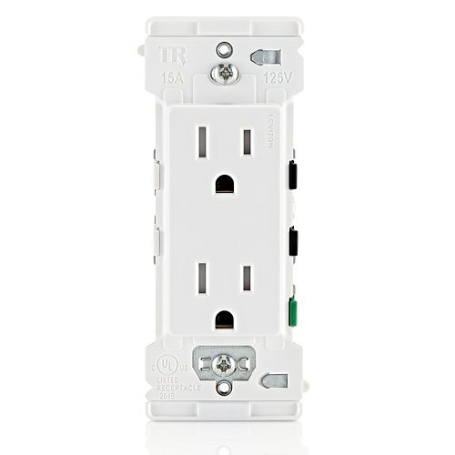 Lever Edge 15 Amp / 20 Amp Feed-Through Tamper-Resistant Duplex Outlet, White E5325-W