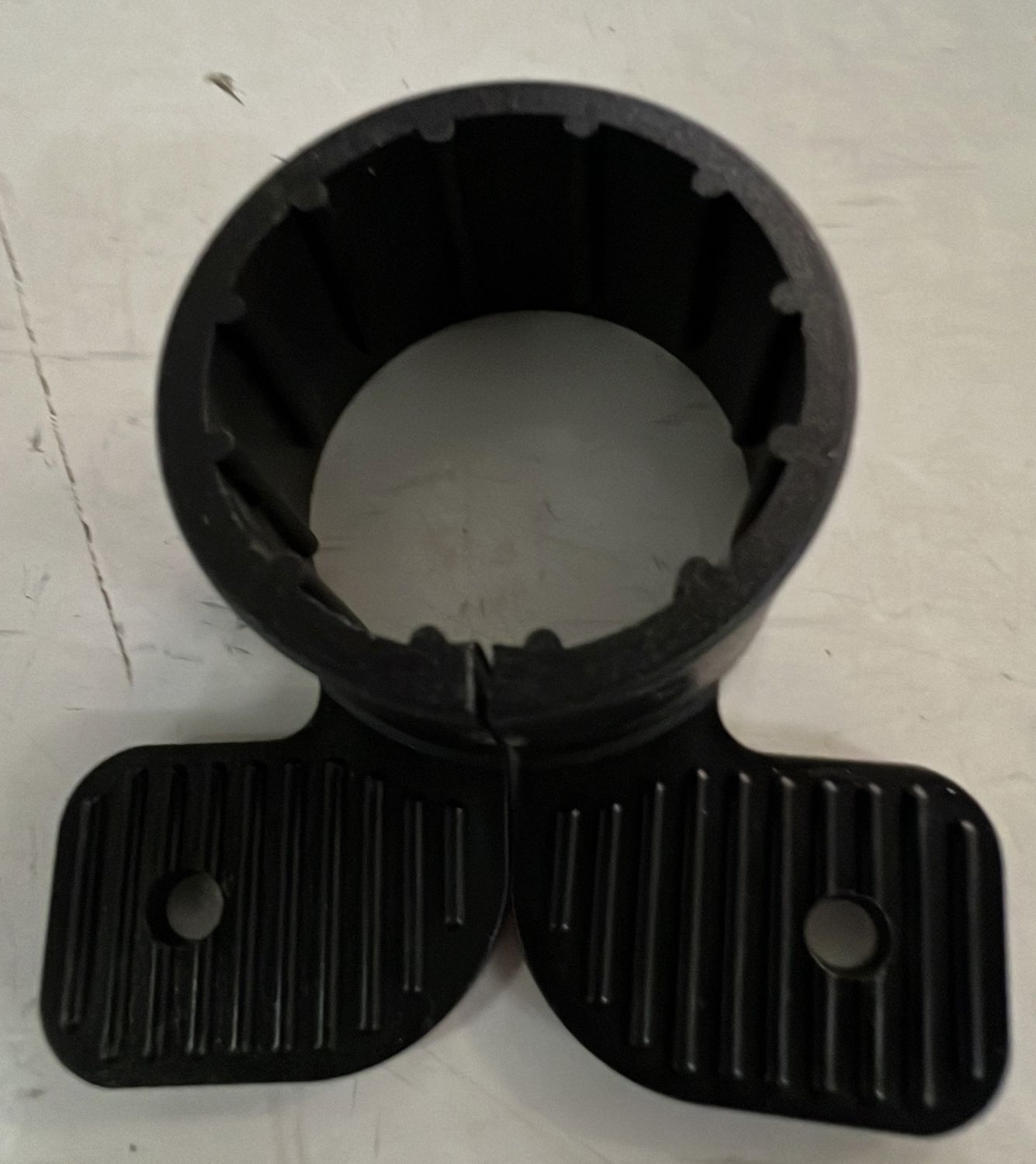 "PLST ISO SUSPENSION CLAMP 1/2 ALPHA, MICKEY ALPHA"