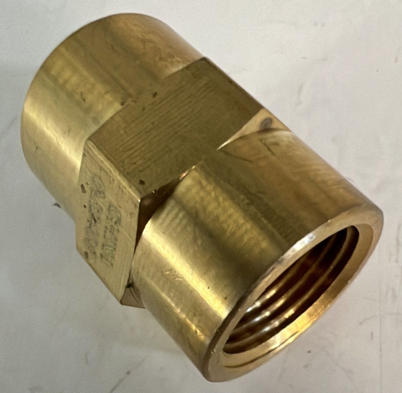 BRASS COUPLER 1/8